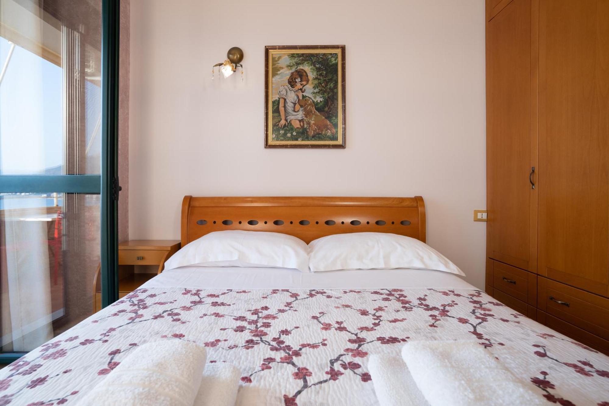 Beachfront 3 Bedroom With Sea View Appartement