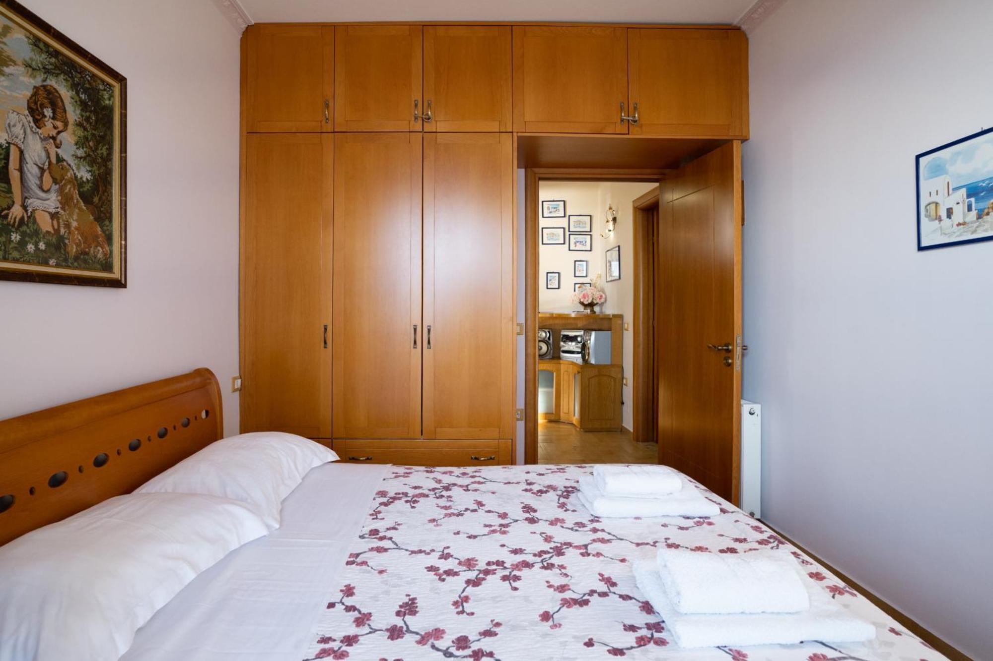 Beachfront 3 Bedroom With Sea View Appartement Vlorë